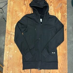 Oakley Women’ hoodie sweatshirt Medium